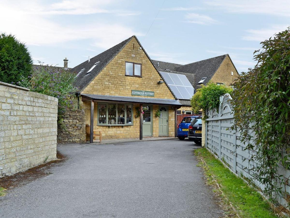 Terracotta Villa Bourton-on-the-Water Exterior photo