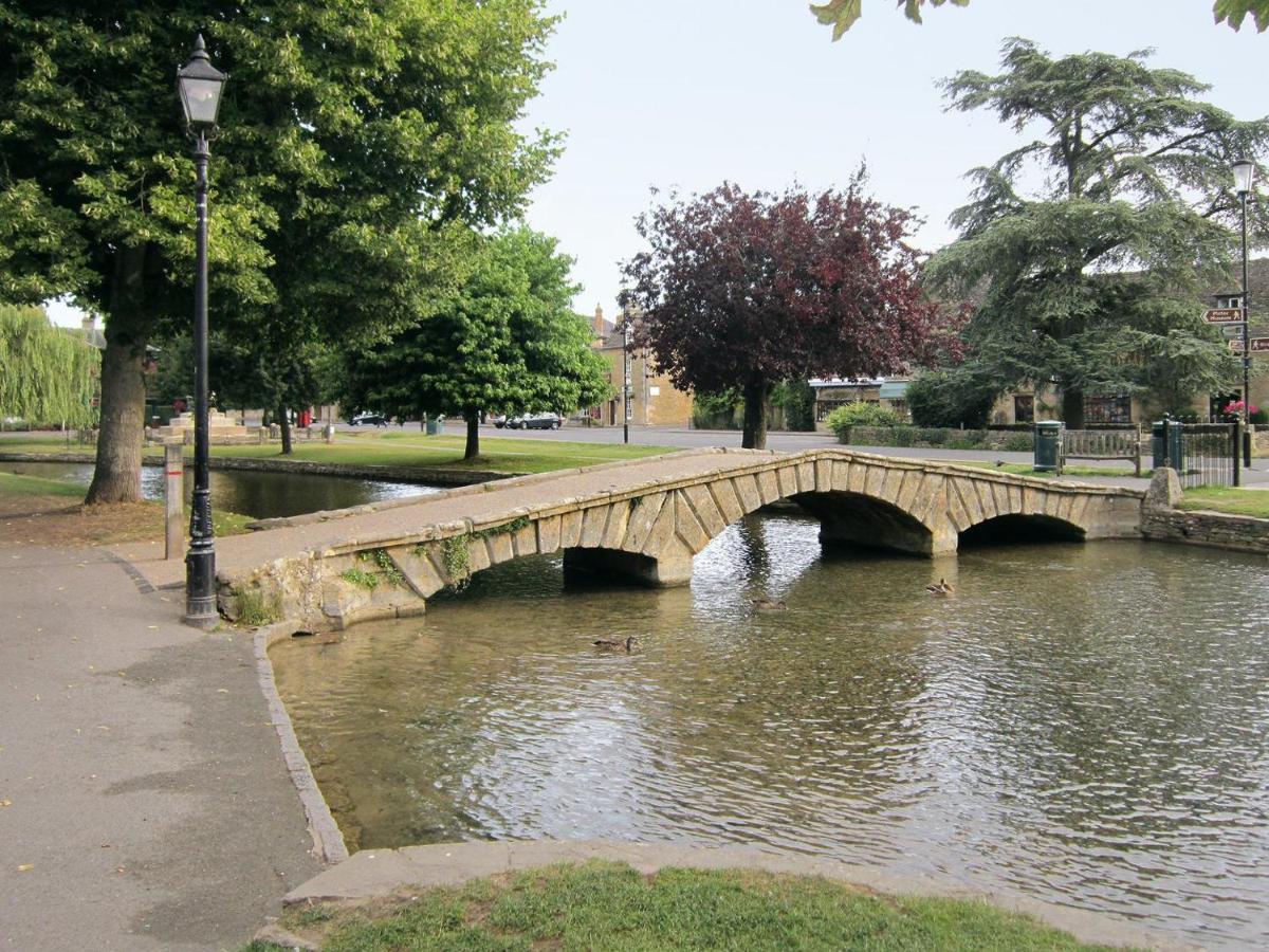 Terracotta Villa Bourton-on-the-Water Exterior photo